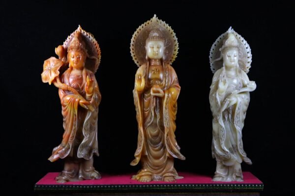 Old Collection Fine Seal Shoushan Stone Colorful General Cave Hibiscus Stone Carved Western Three